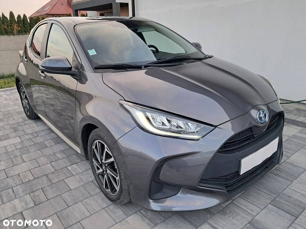 Toyota Yaris Hybrid 1.5 Executive - 1
