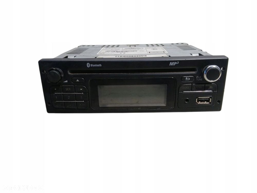 radio cd trafic ii vivaro a 281156951r - 1