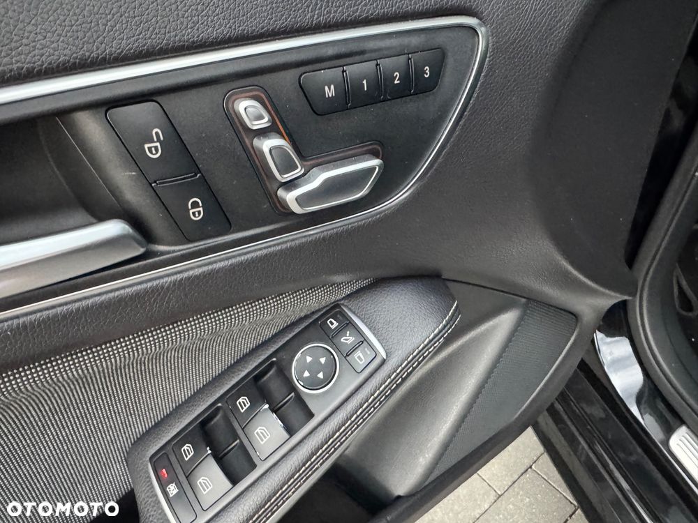 Mercedes-Benz Klasa A 250 4Matic 7G-DCT AMG Line - 26