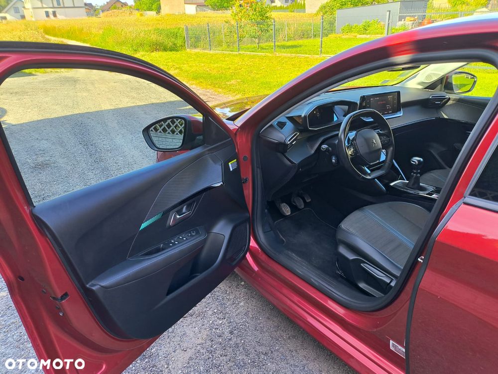 Peugeot 208 BlueHDi 100 Allure - 12