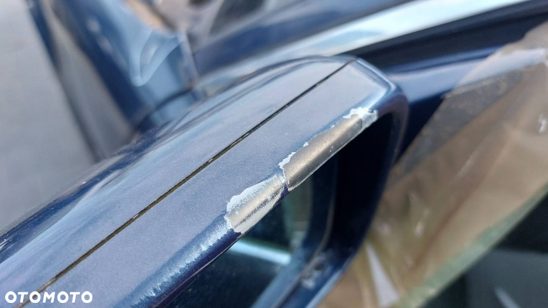 LUSTERKO LEWE BMW E34 LAZURBLAU-METALIC 294/5 - 3