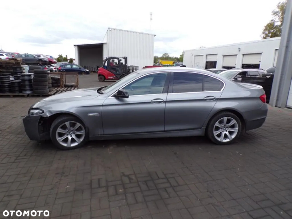 Części - BMW F10 2.0 D SEDAN 11R - 3