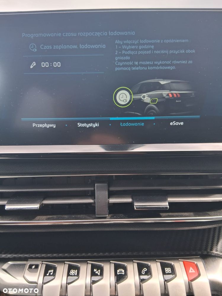 Peugeot 3008 1.6 PureTech Hybrid PHEV Allure S&S EAT8 - 11
