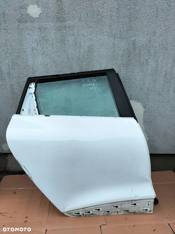 DRZWI PRAWE TYLNE RENAULT CLIO IV KOMBI