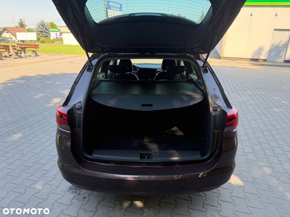 Opel Astra 1.4 Turbo Innovation - 14