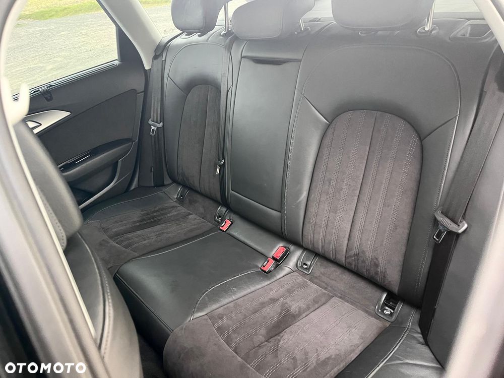 Audi A6 Avant 2.0 TDI Ultra S tronic - 16