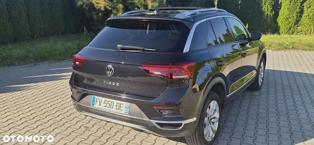 Volkswagen T-Roc - 3
