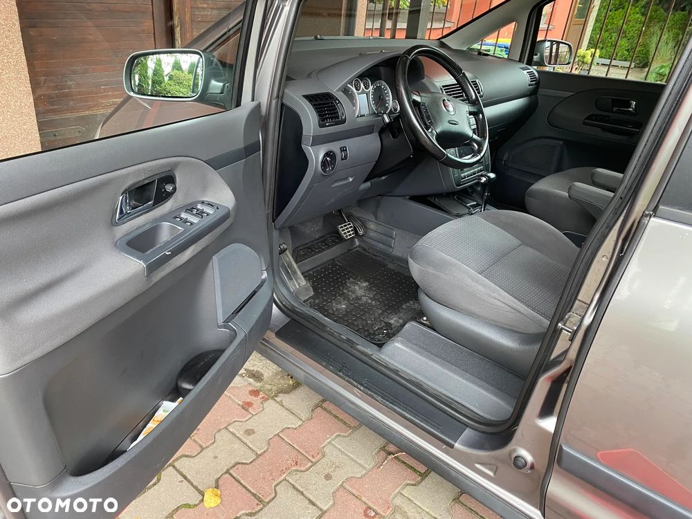 Seat Alhambra 1.9 TDI Stylance Tiptr - 14