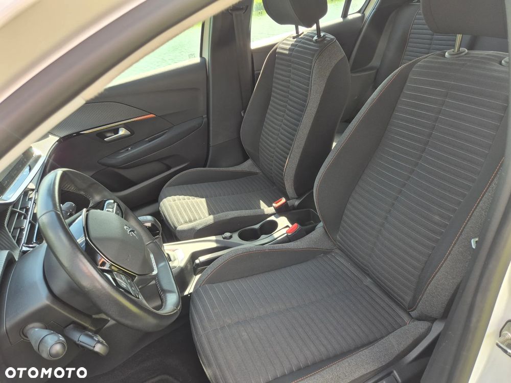 Peugeot 208 PureTech 75 Allure - 22