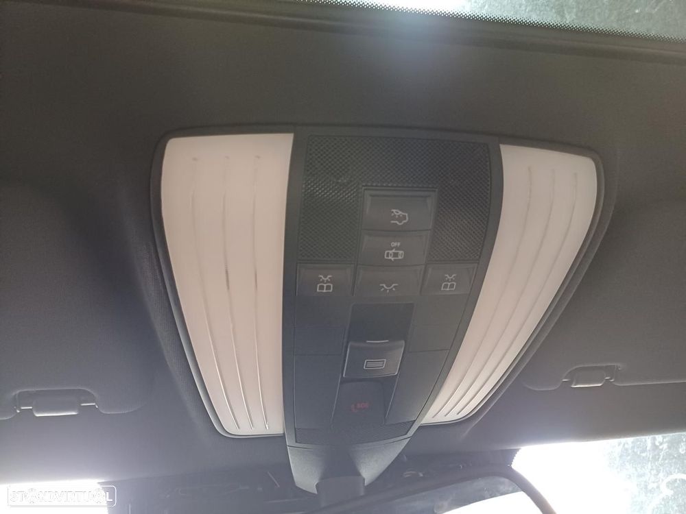 LUZ INTERIOR MERCEDES-BENZ CLS BM 218 SHOOTING BRAKE - 1
