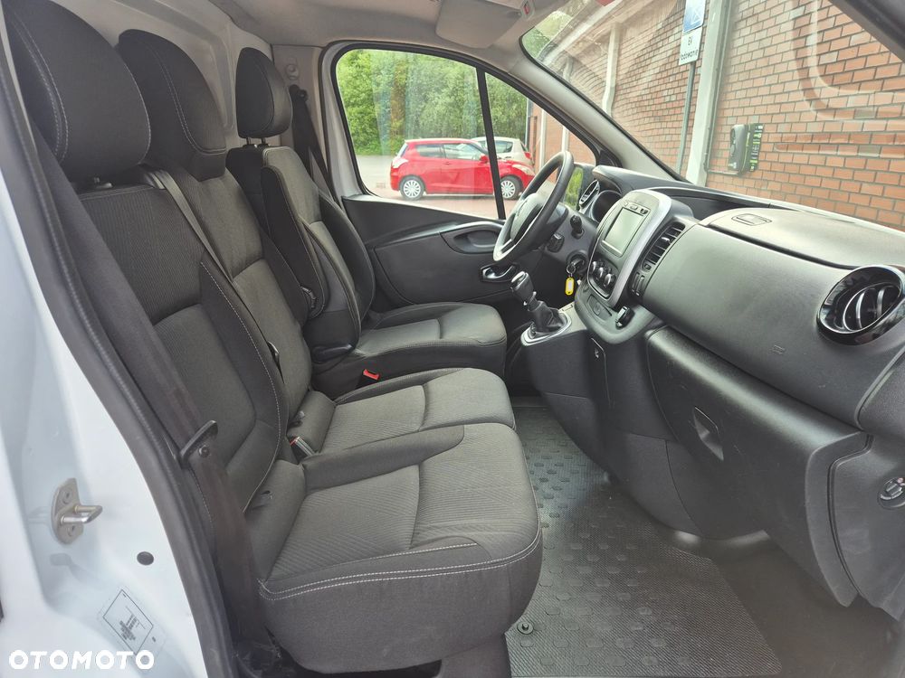 Renault Trafic - 9