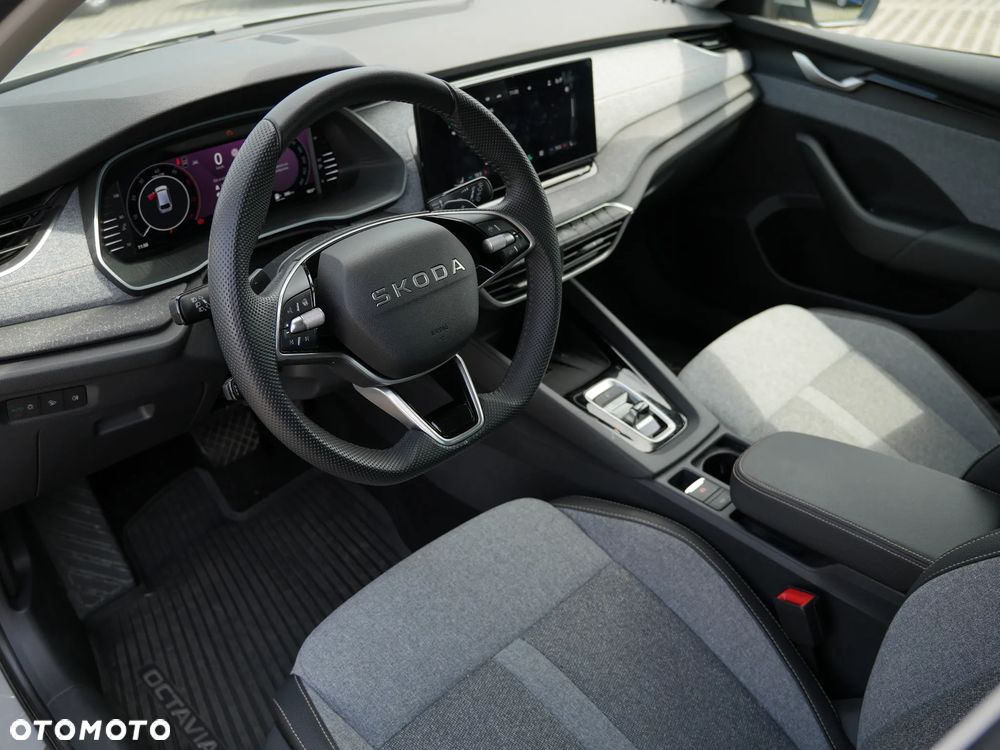 Skoda Octavia 2.0 TDI Edition 130 Selection DSG - 31