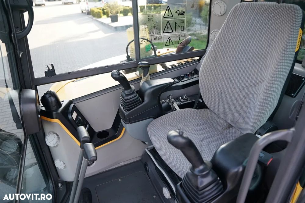 Volvo ECR58D / MINI EXCAVATOR / 2018 / 3900 ORE / AER CONDIȚIONAT - 33