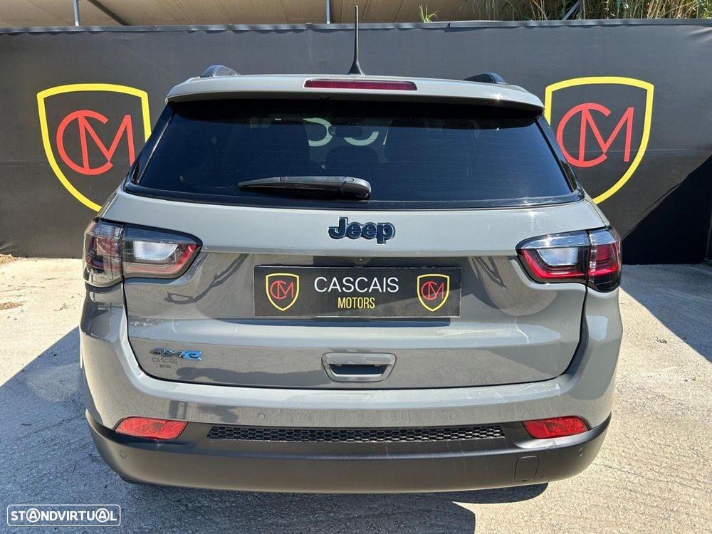 Jeep Compass - 4