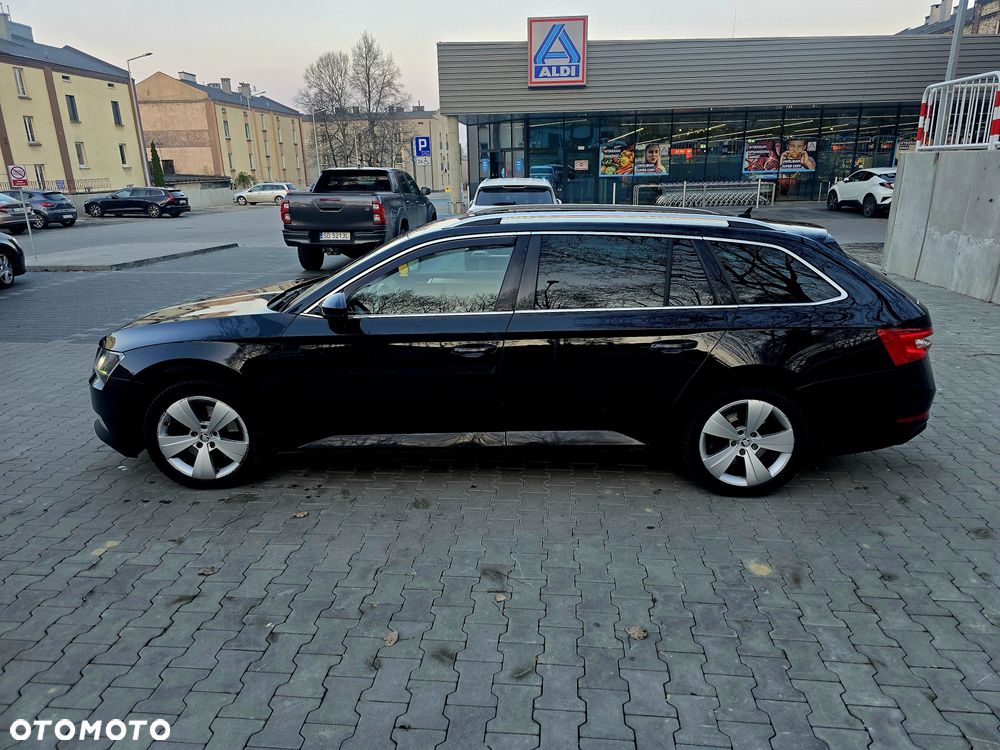 Skoda Superb - 1