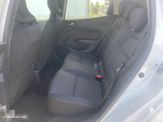 Renault Clio 1.0 TCe Exclusive - 31