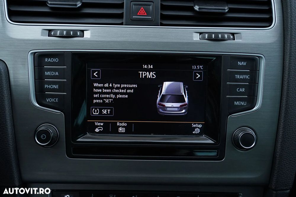 Volkswagen Golf Variant 2.0 TDI (BlueMotion Technology) Highline - 16