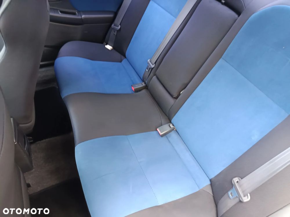 Subaru Impreza 2.0 STI 4x4 - 18