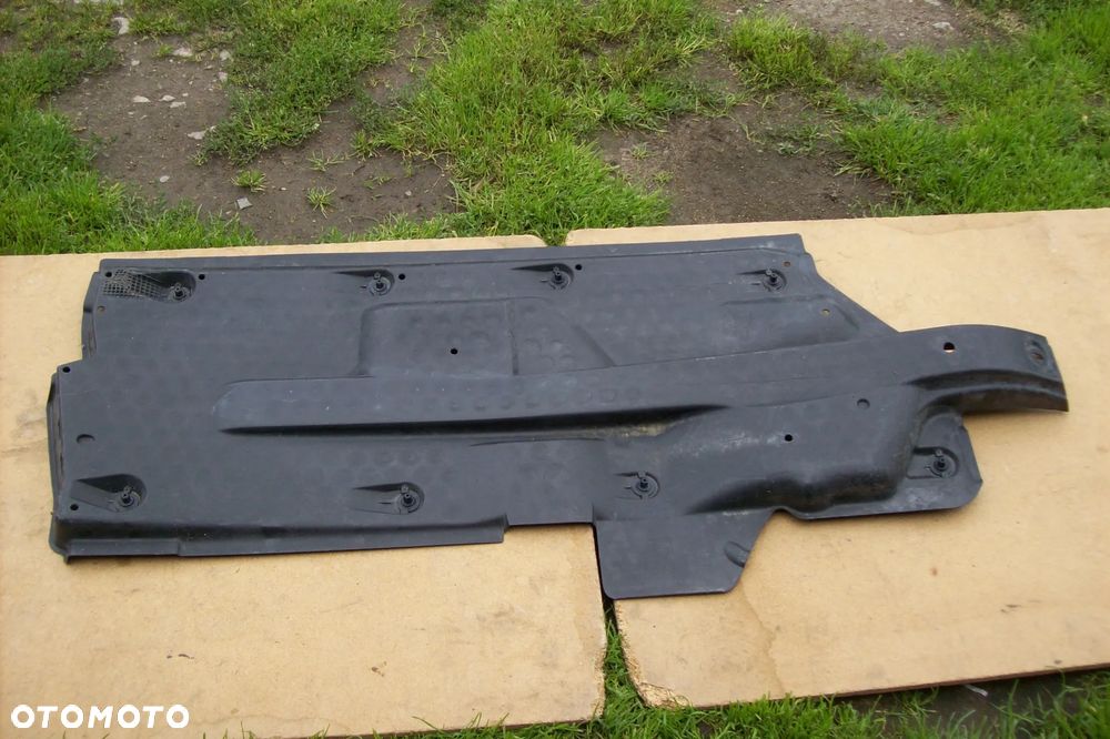 OSŁONA PODWOZIA PRAWA VW POLO 6R SEAT AUDI A1 SKODA
