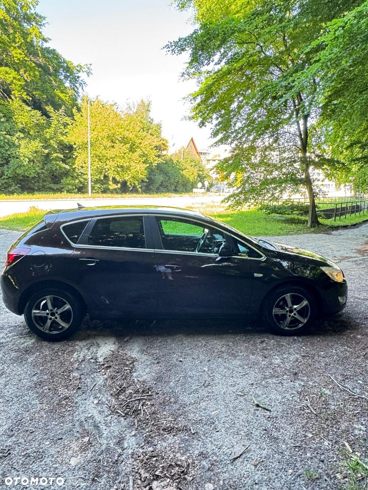 Opel Astra 1.4 T Cosmo S&S - 5