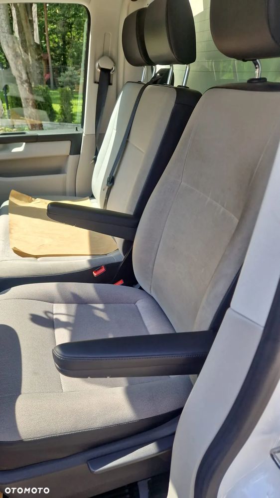 Volkswagen Transporter - 11