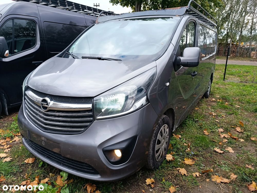 Opel Vivaro - 2