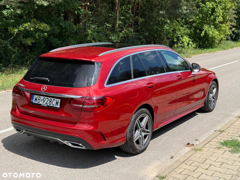 Mercedes-Benz Klasa C 300 de 9G-TRONIC - 26