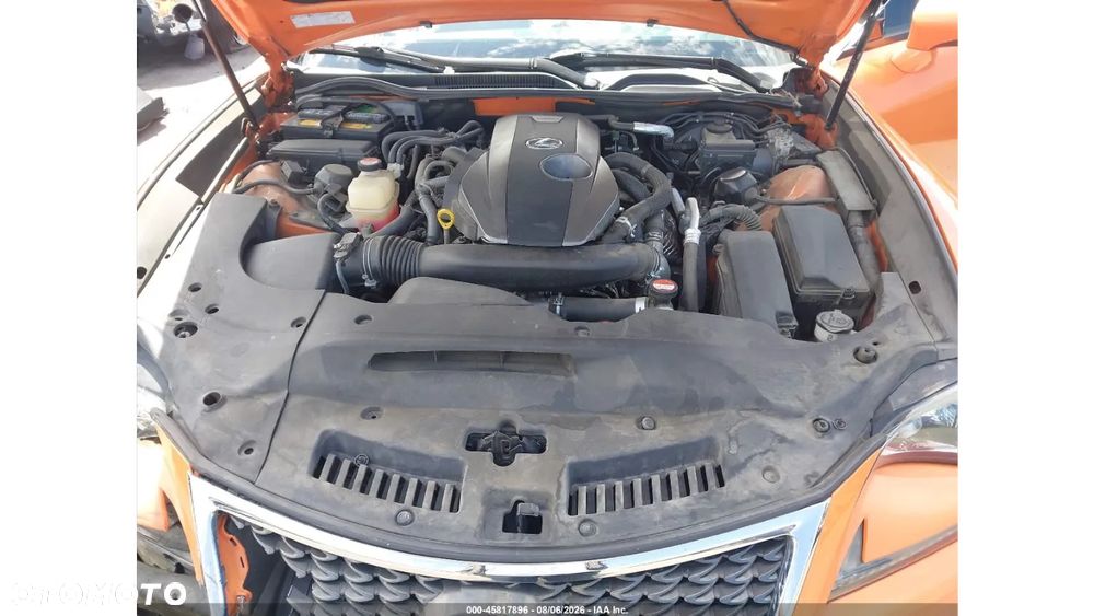 Lexus RC 200t SPORT - 12