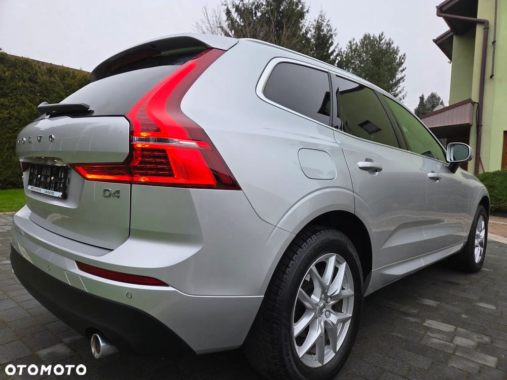 Volvo XC 60 D4 Momentum Pro - 15