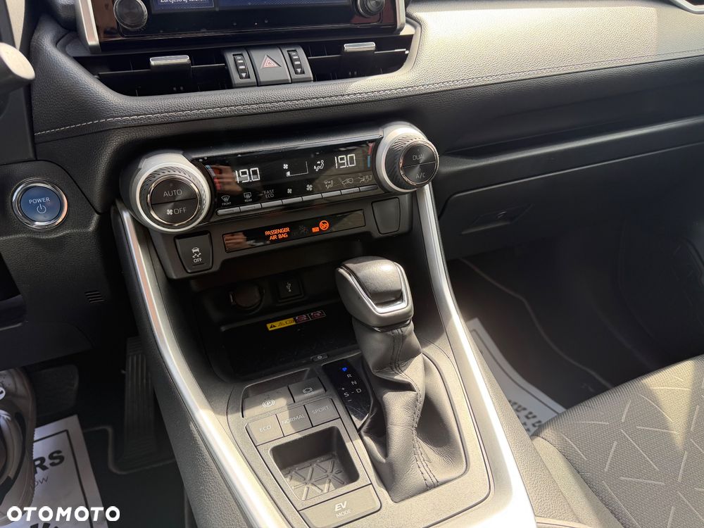 Toyota RAV4 2.5 Hybrid Comfort 4x2 - 27