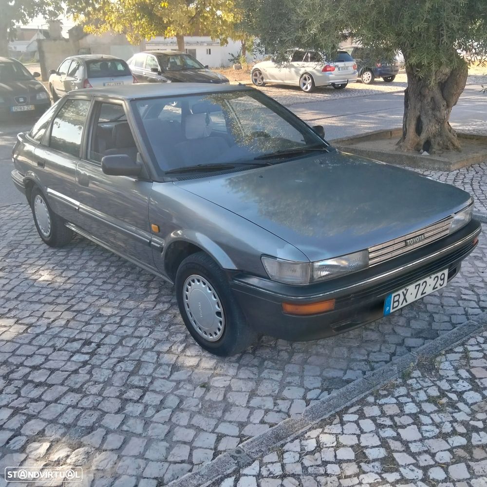 Toyota Corolla 1988 photo 5