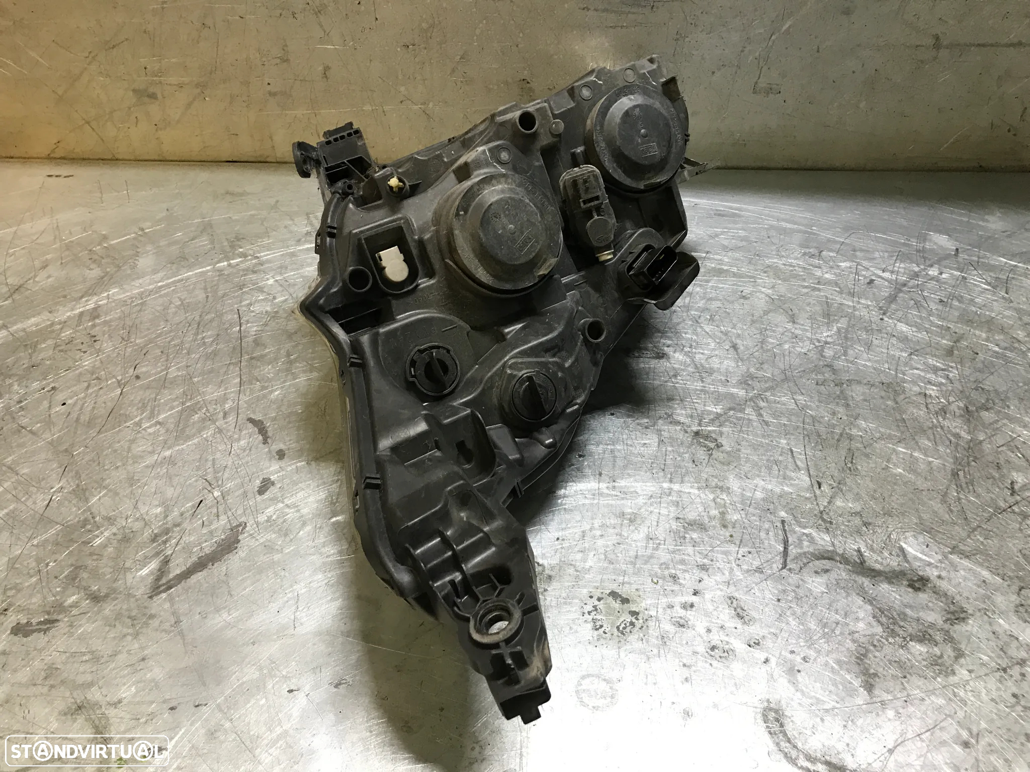 ÓTICA / FAROL PEUGEOT 208 - DIREITA - 9802221280 - 4