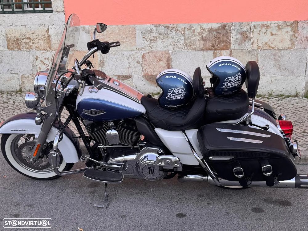 Harley-Davidson FLHRCI Road KING CLASSIC - 1