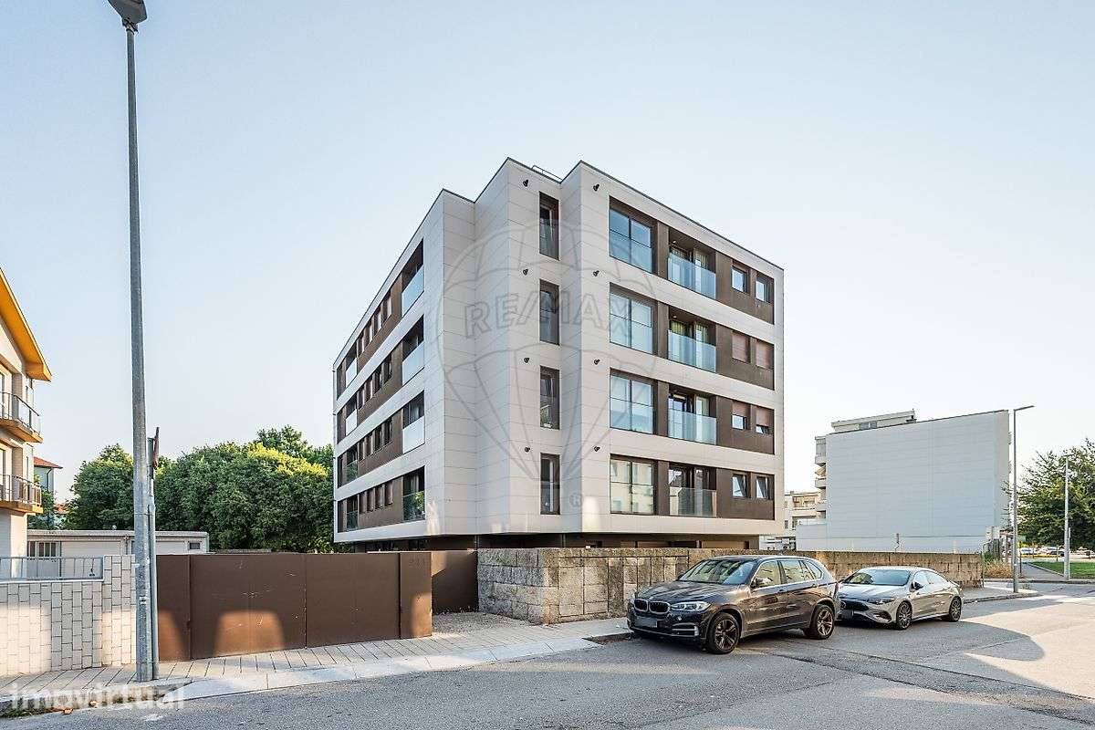 Apartamento T1 para venda - Grande imagem: 2/17