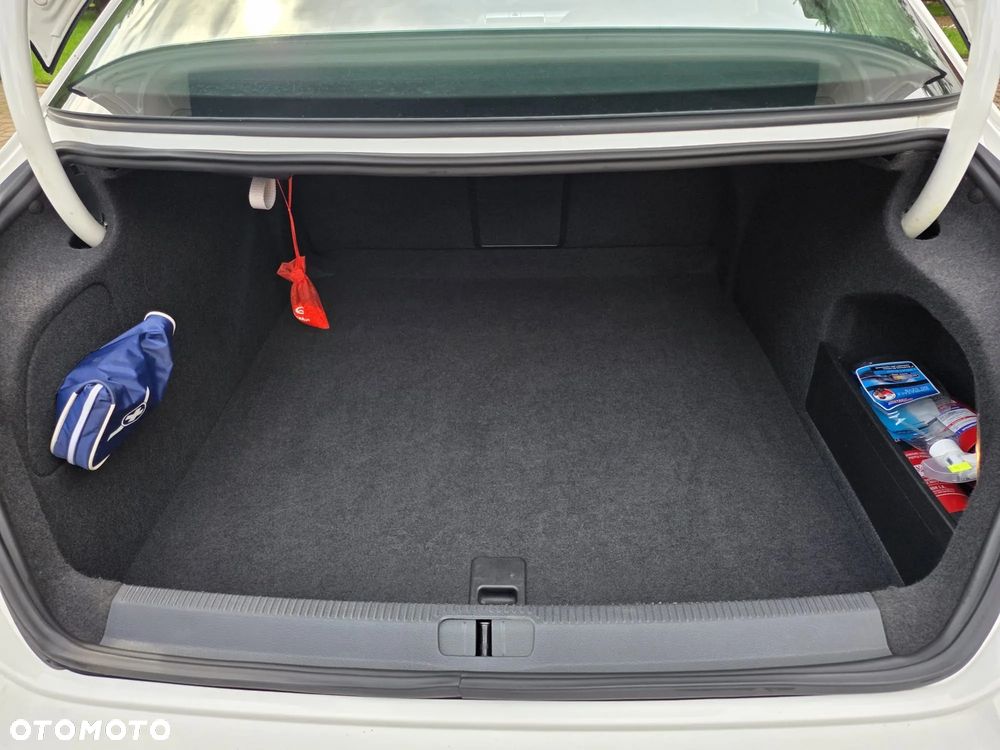 Volkswagen CC - 13