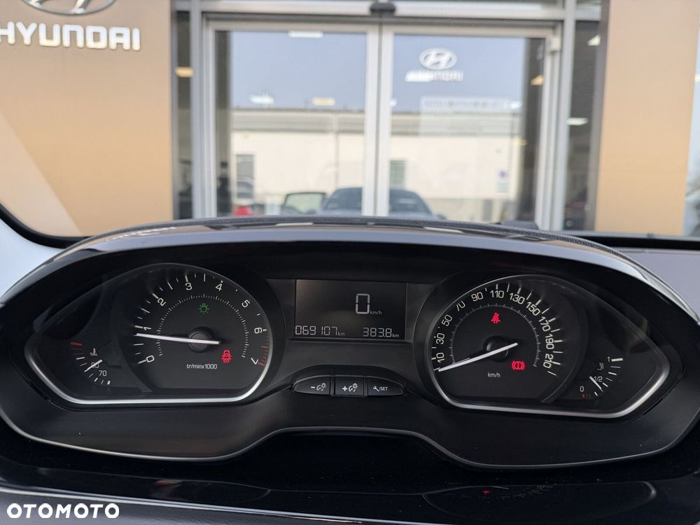 Peugeot 208 1.2 PureTech GPF Active S&S - 18