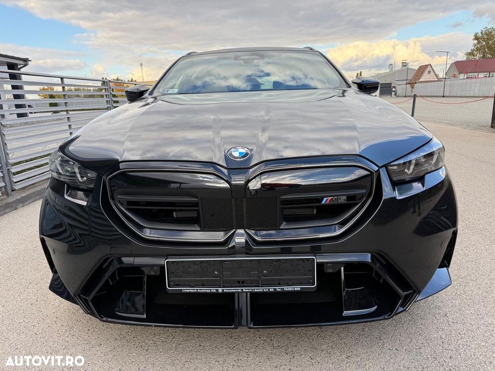BMW M5 xDrive AT PHEV - 3