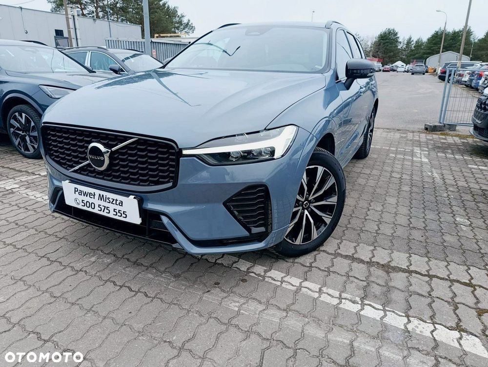 Volvo XC 60 B4 B Plus Dark - 9