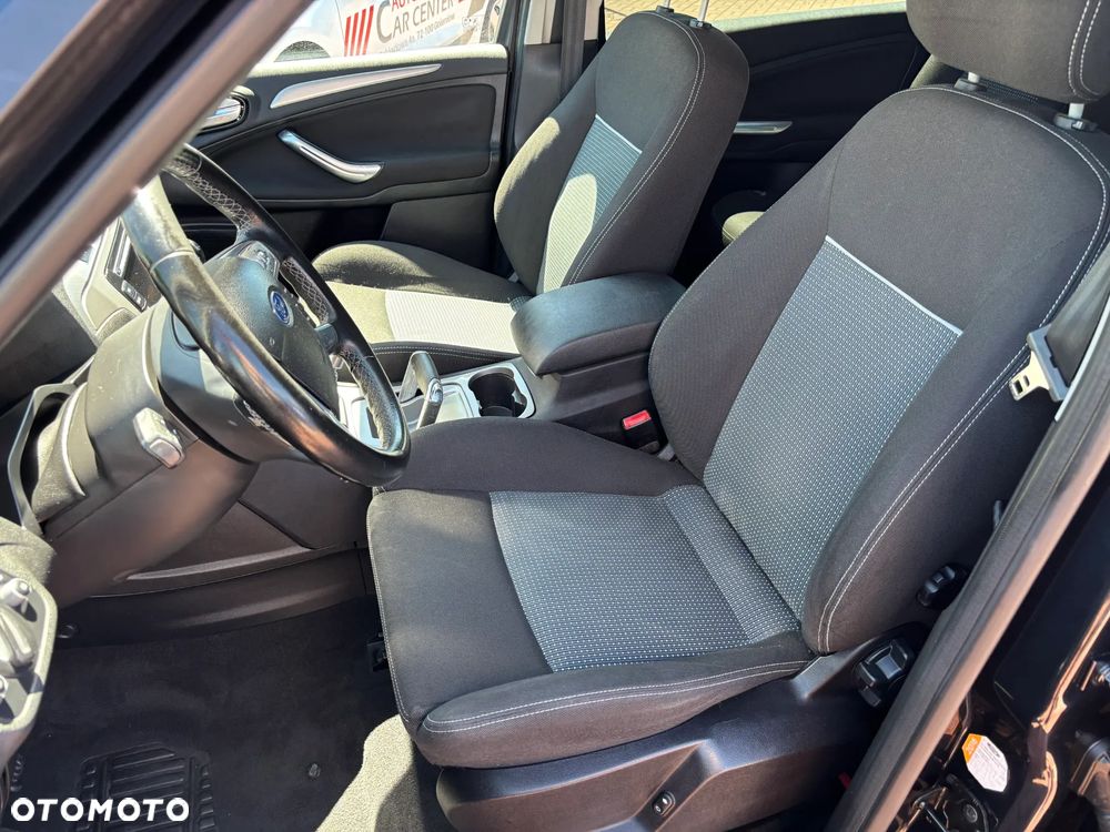 Ford S-Max 2.0 TDCi DPF Champions Edition - 10