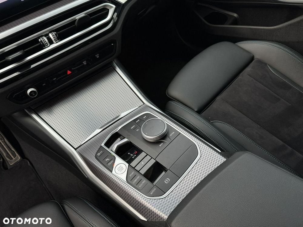 BMW Seria 3 318i M Sport - 20