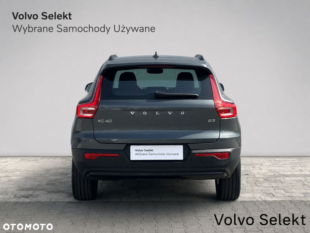 Volvo XC 40 - 8