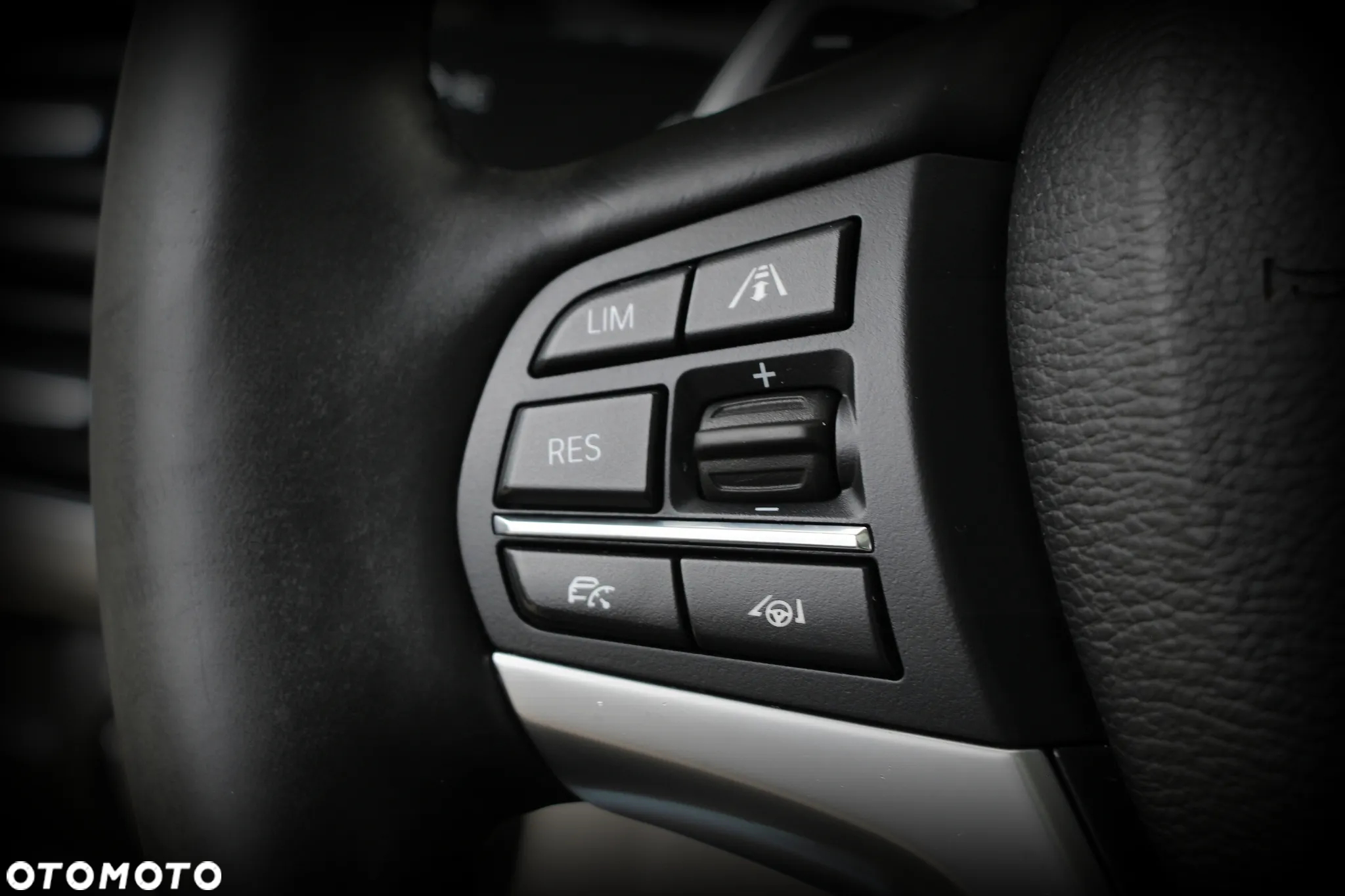 BMW X6 xDrive30d - 33