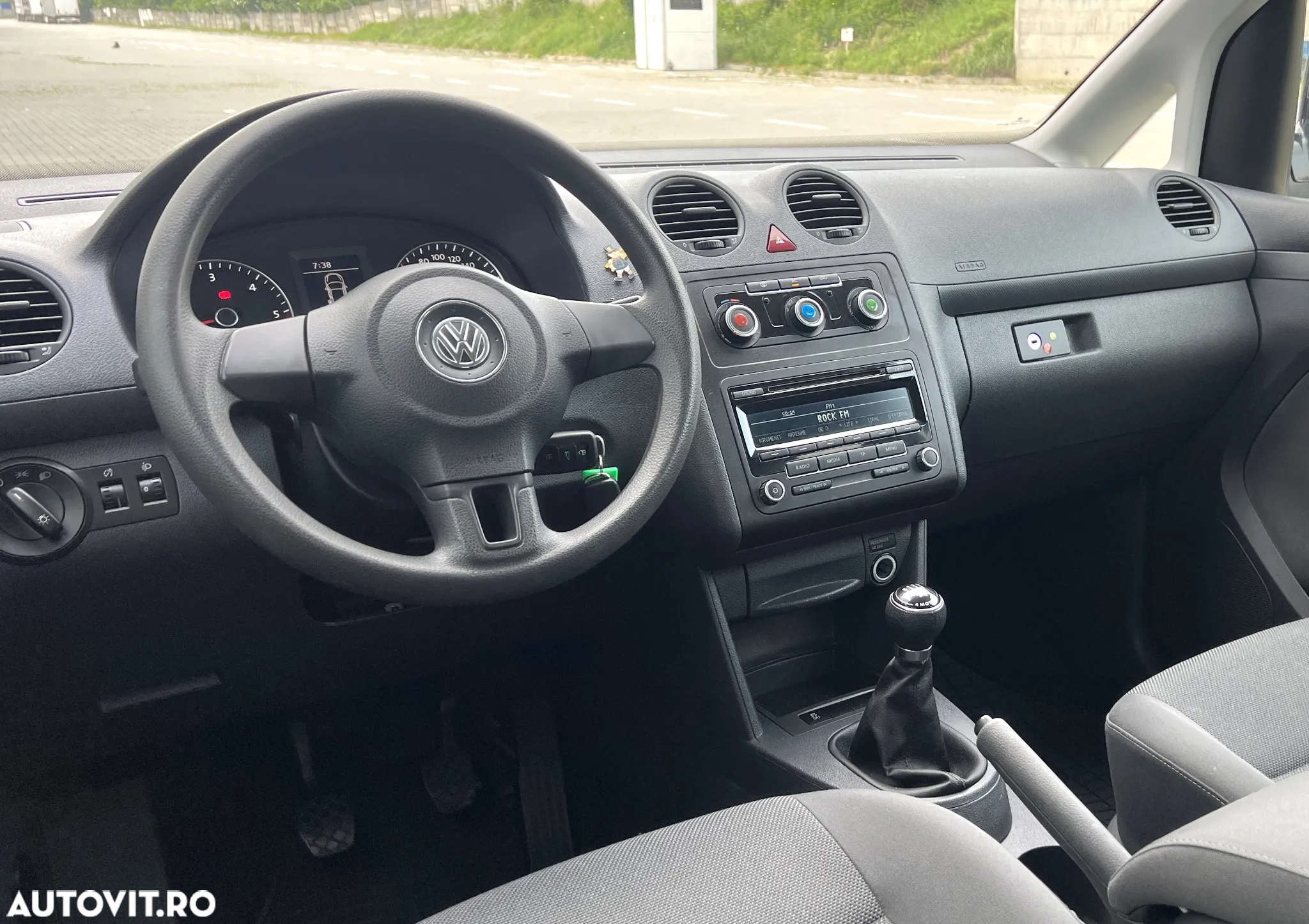 Volkswagen Caddy 2.0 TDI 4Motion Comfortline - 9