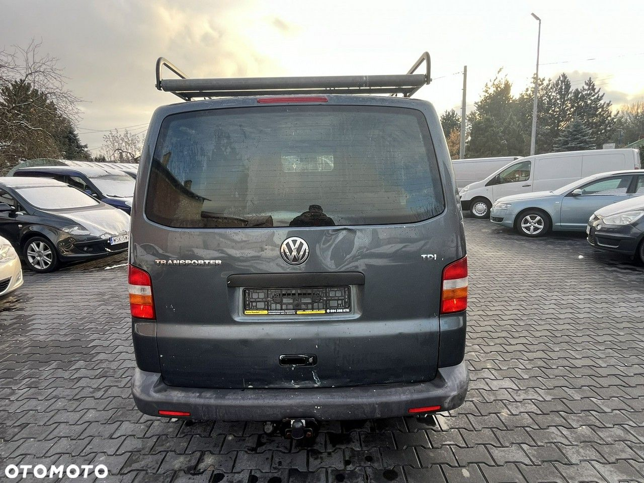 Volkswagen Transporter - 11