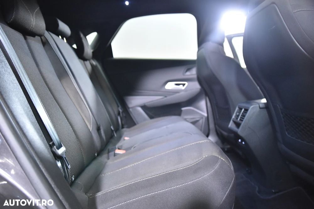 DS Automobiles DS 7 Crossback - 12