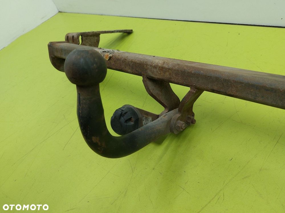 Hak holowniczy CITROEN C4 I 2004-2008 5 drzwi - 6