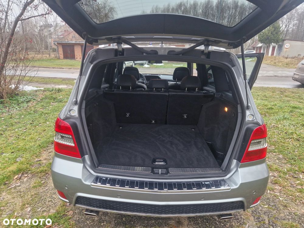 Mercedes-Benz GLK 350 4Matic 7G-TRONIC SPORT EDITION - 13
