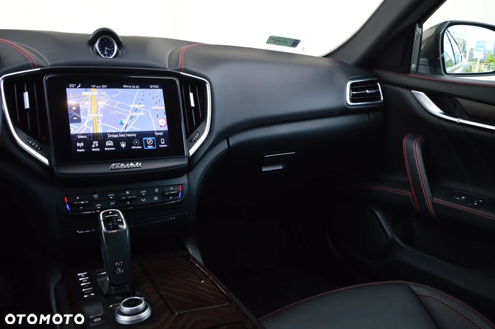 Maserati Ghibli Automatik - 21