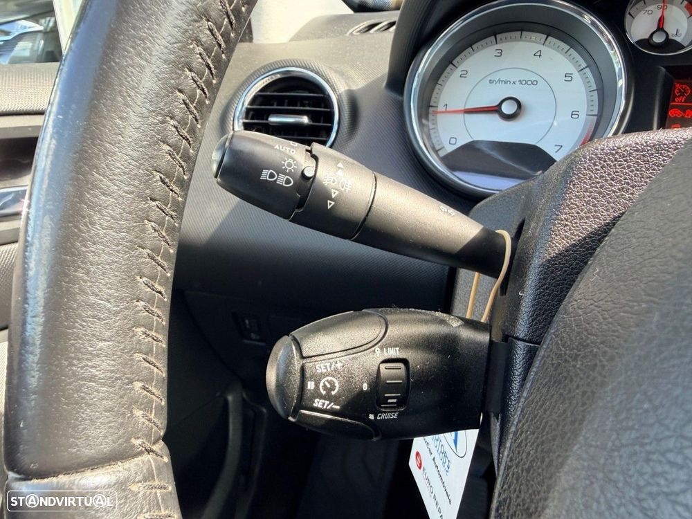 Peugeot 308 1.6 THP 16V Sport CVM6 - 28