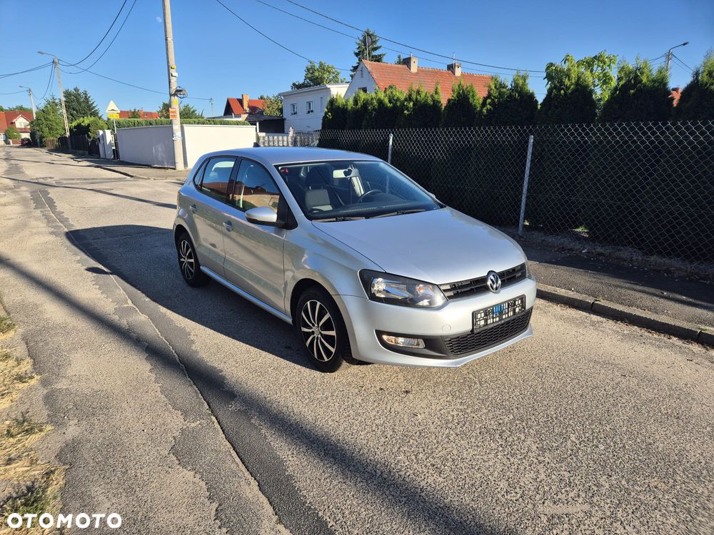 Volkswagen Polo - 2
